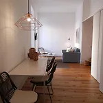 Apartment Chiado Downtown